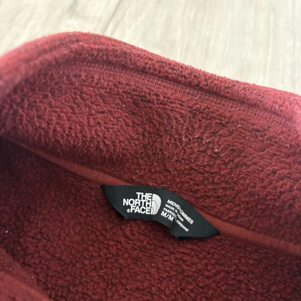 The North Face Mens 1/4 Quarter Zip Textured Long Sleeve Fleece Red Size Medium
